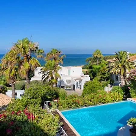 Sleeps 8 Pool Air Con T480315