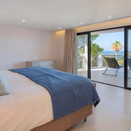 וילה Sleeps 8 Pool Air Con T480315 *