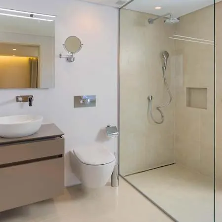 Sleeps 8 Pool Air Con T480315 וילה